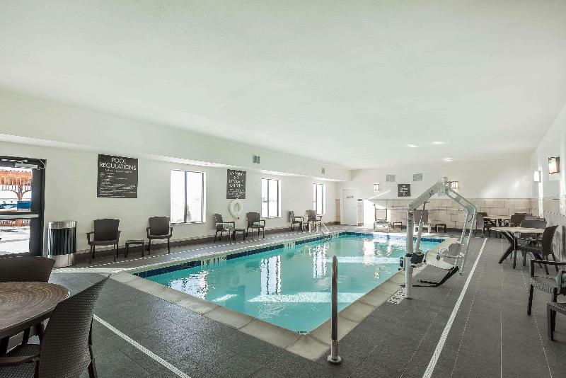 호텔 Comfort Inn & Suites Sidney I 80