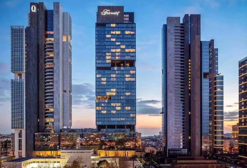 ホテル Fairmont Quasar Istanbul