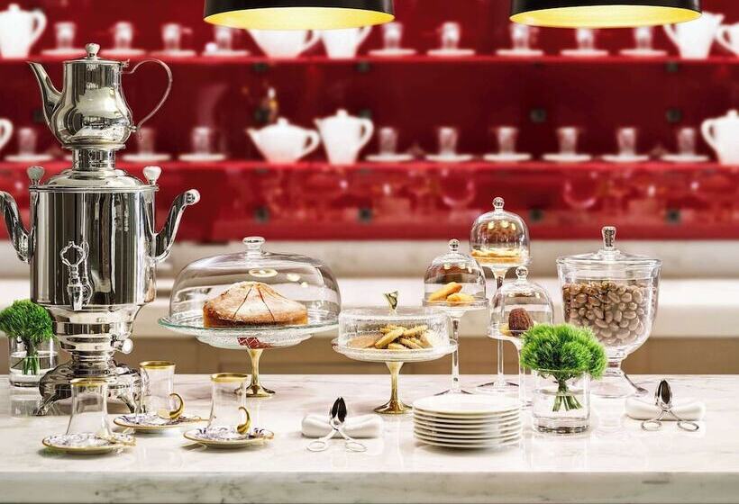 ホテル Fairmont Quasar Istanbul