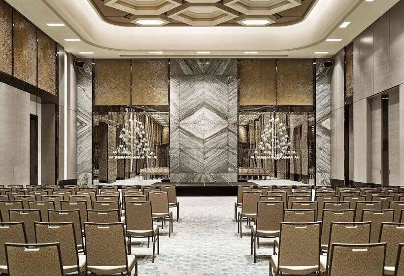 ホテル Fairmont Quasar Istanbul