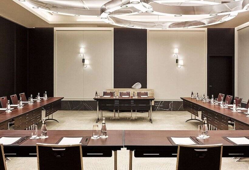 ホテル Fairmont Quasar Istanbul