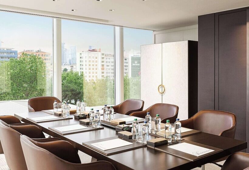 ホテル Fairmont Quasar Istanbul
