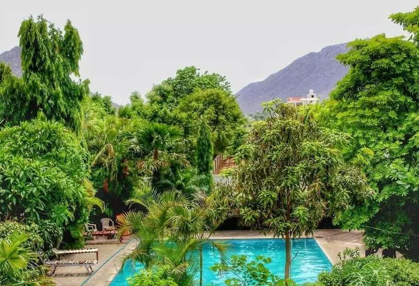 ホテル Green Park Resort