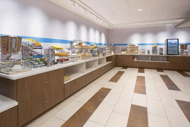 ホテル Holiday Inn Express Pineville Alexandria Area By Ihg
