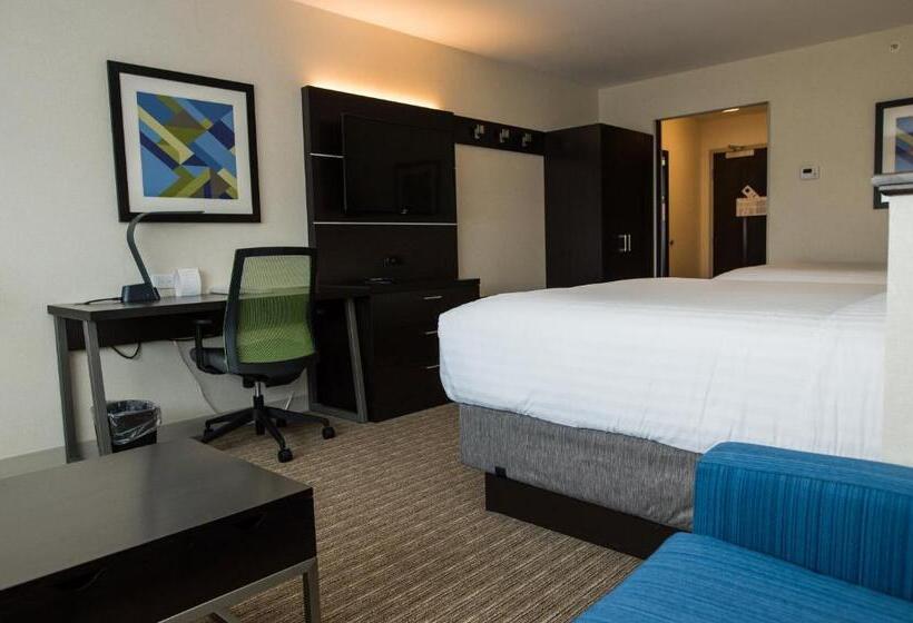 هتل Holiday Inn Express & Suites Marietta, An Ihg