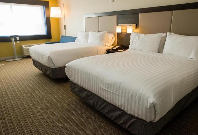 هتل Holiday Inn Express & Suites Marietta, An Ihg