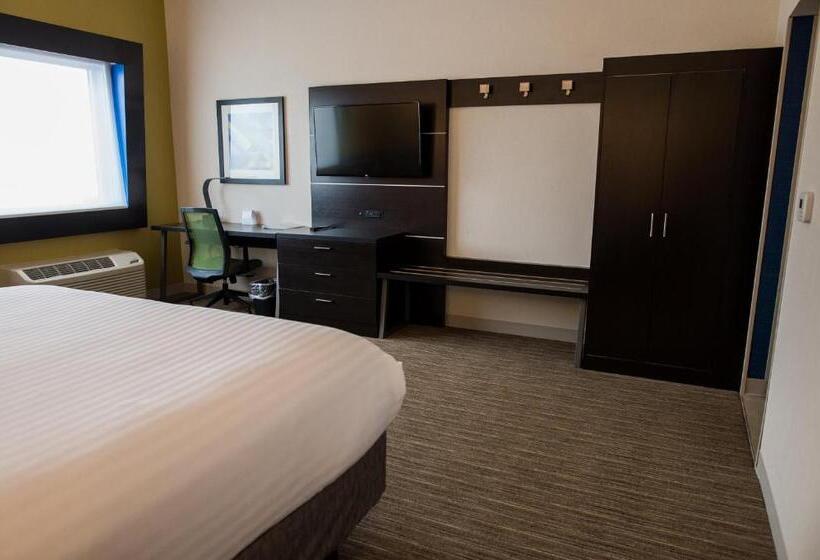 هتل Holiday Inn Express & Suites Marietta, An Ihg