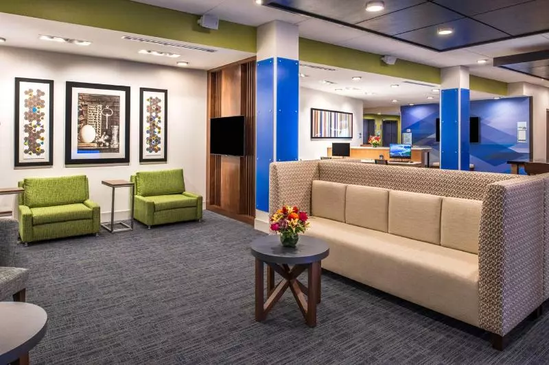 ホテル Holiday Inn Express & Suites   Tampa North   Wesley Chapel, An Ihg