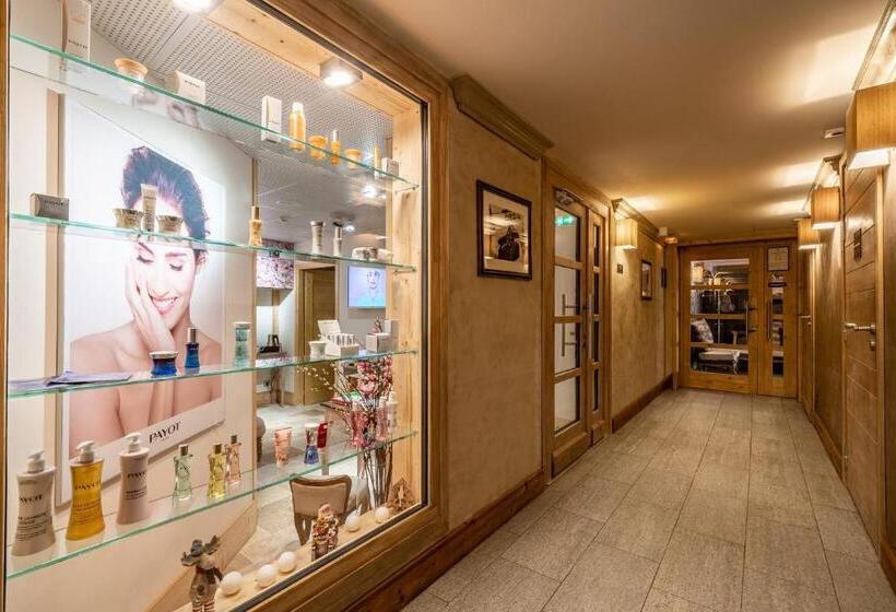 호텔 Hôtel L Hélios