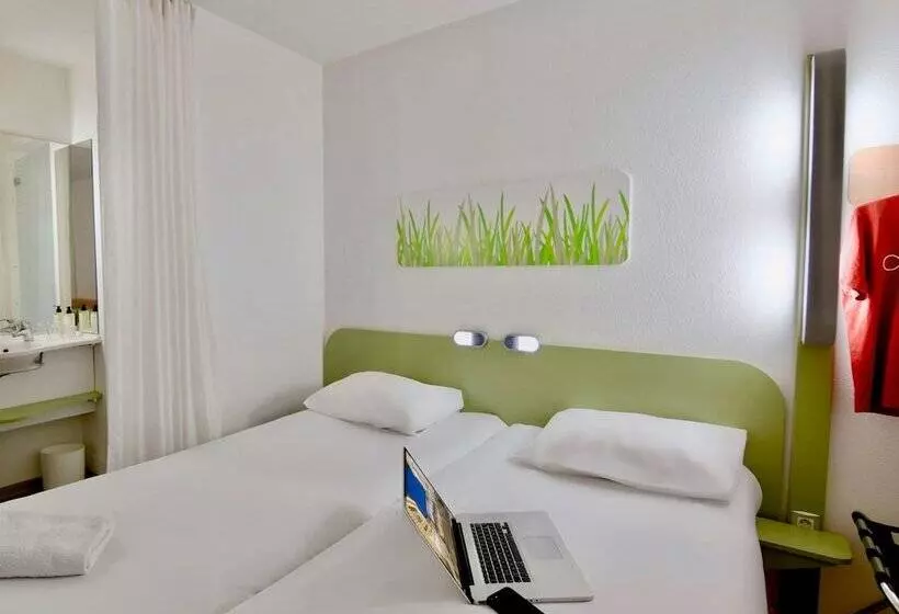 ホテル Ibis Budget Nantes Reze Aeroport