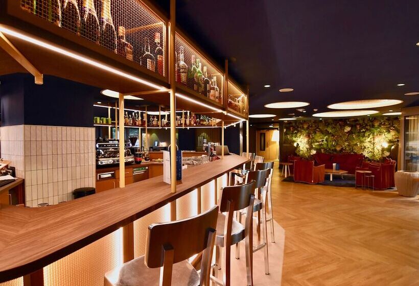 ホテル Ibis Budget Nantes Reze Aeroport