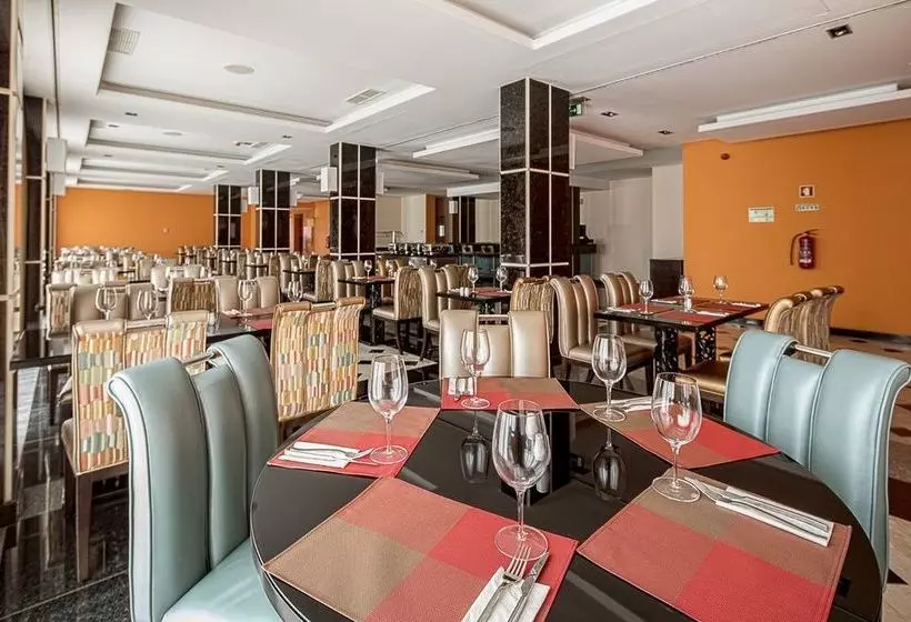 Iu Hotel Luanda Talatona