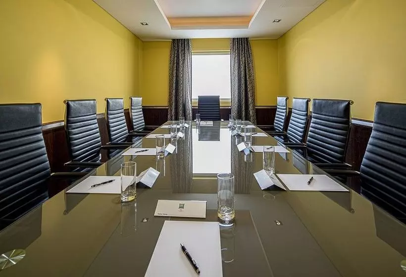 Iu Hotel Luanda Talatona