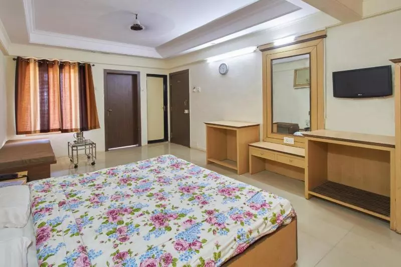 ホテル Ishwar Inn Resort