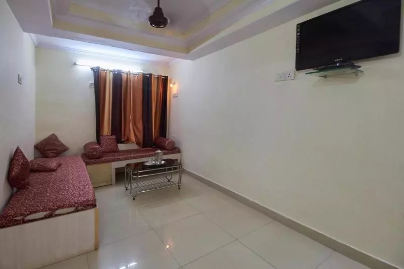 Hotelli Ishwar Inn Resort