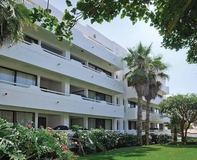 هتل La Paloma Beach&tennis Resort