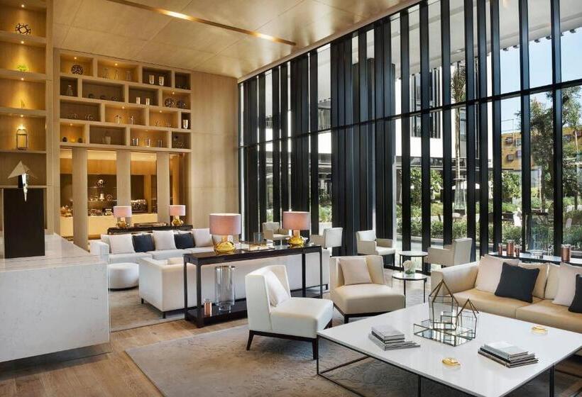 La Ville Hotel & Suites City Walk Dubai, Autograph Collection