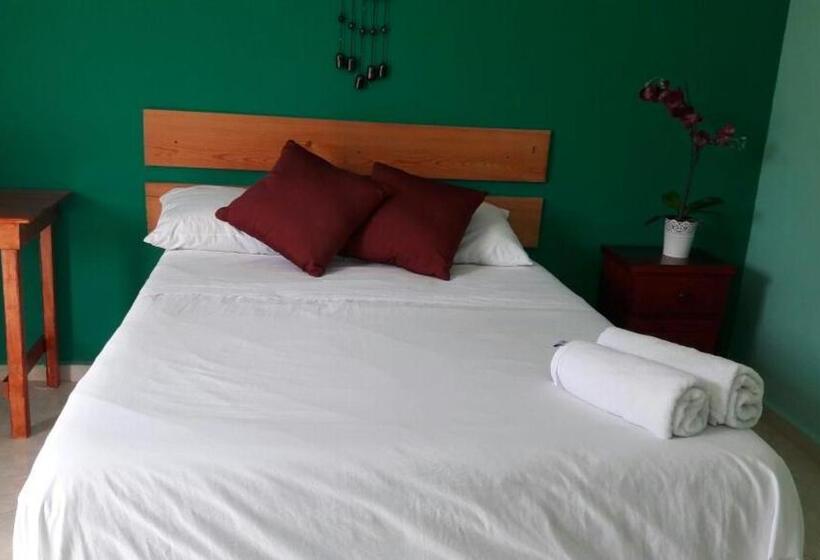 فندق Mansion Giahn Bed & Breakfast