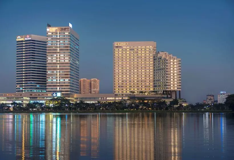 ホテル Melia Yangon
