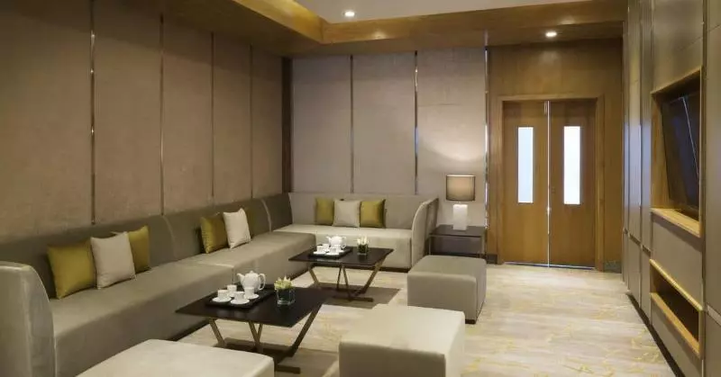 ホテル Melia Yangon