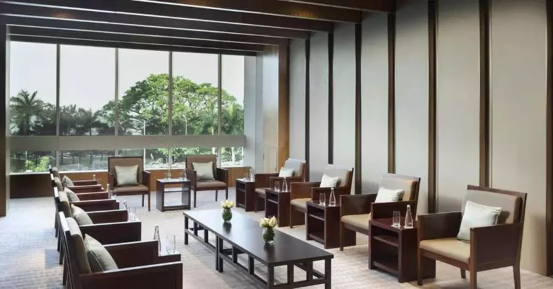 ホテル Melia Yangon