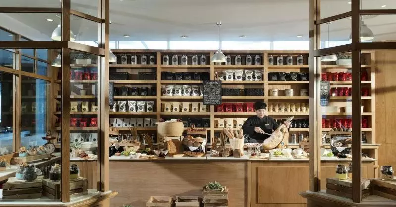 ホテル Melia Yangon