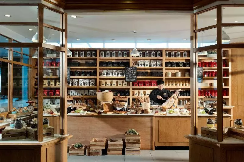 ホテル Melia Yangon