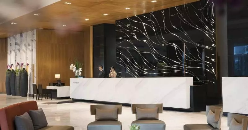 ホテル Melia Yangon