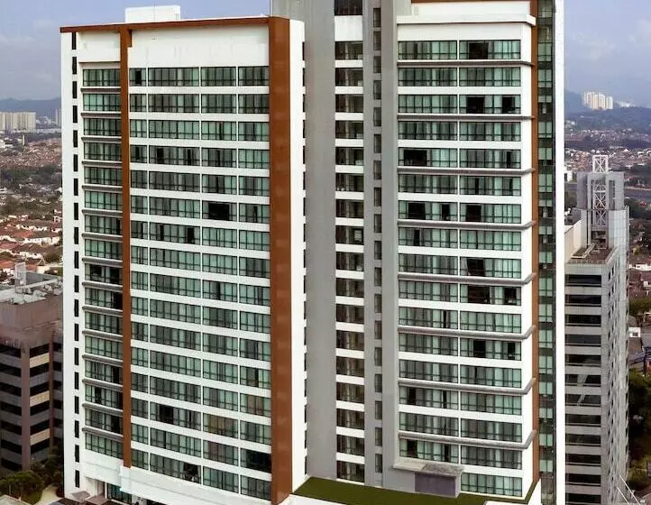 Hotelli Somerset Damansara Uptown Petaling Jaya