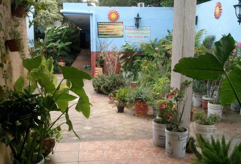 Hotel Tierra Del Sol