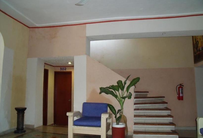 Hotel Tierra Del Sol