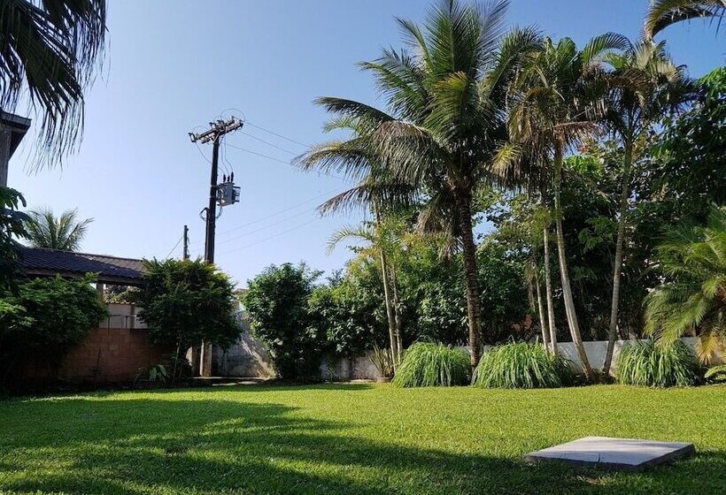 ホテル Vargas Peruibe