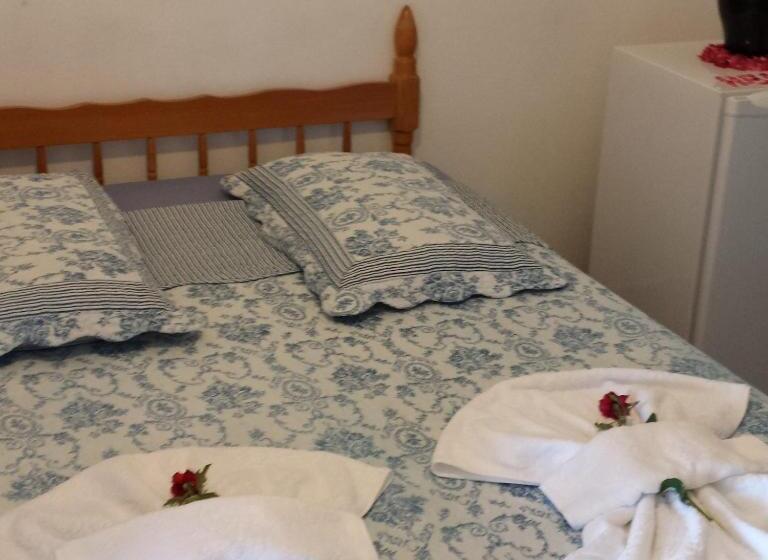 ホテル Vargas Peruibe