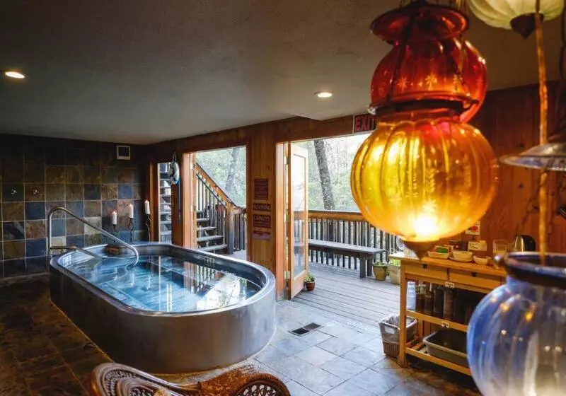 ホテル Yosemite Bug Rustic Mountain Resort