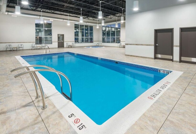 Microtel Inn & Suites By Wyndham Sudbury