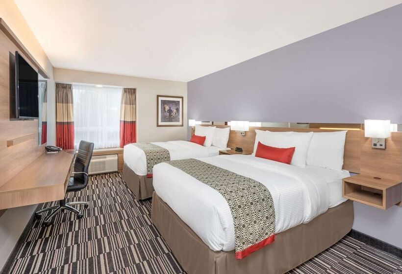 Microtel Inn & Suites By Wyndham Sudbury