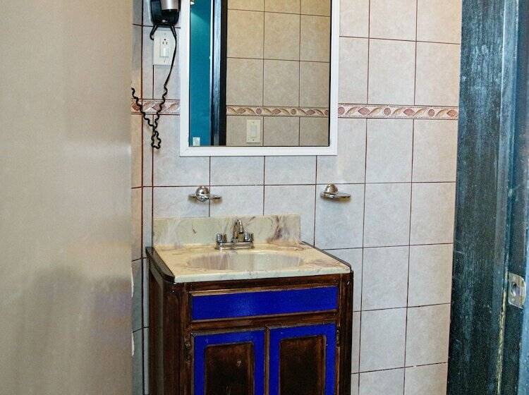 Мотель Baja Del Sol Inn