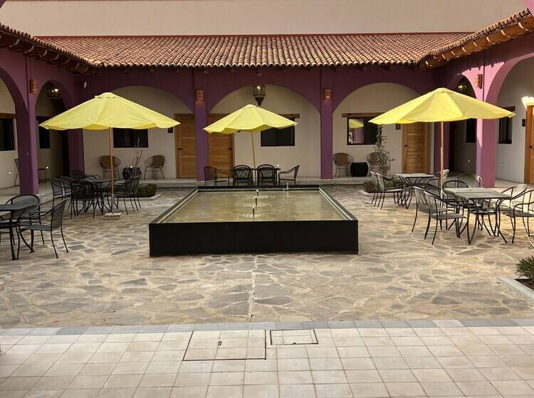 Herberge Hostal De La Montaña