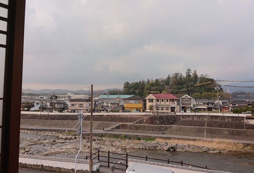 פנסיון Suikomareso