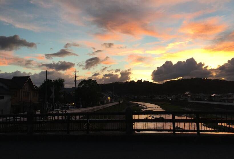 פנסיון Suikomareso