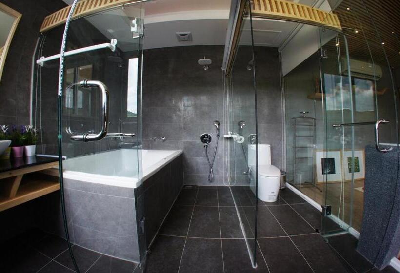 تختخواب و صبحانه 墾丁船帆石原宿 L 國旅卡特約 L 可包棟民宿