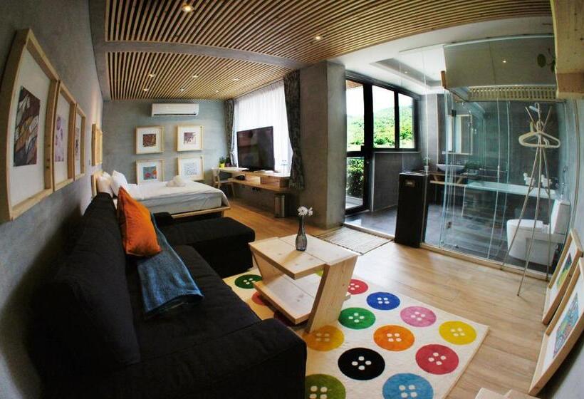 تختخواب و صبحانه 墾丁船帆石原宿 L 國旅卡特約 L 可包棟民宿