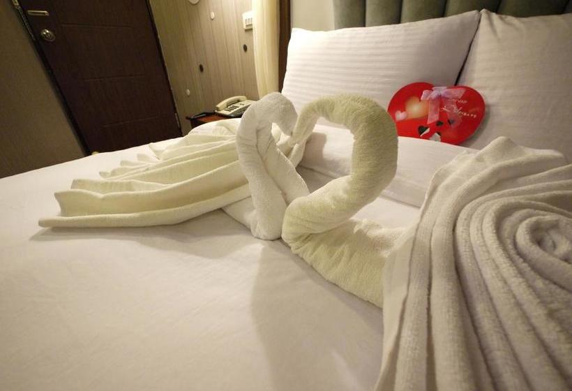 تختخواب و صبحانه Fu Chia