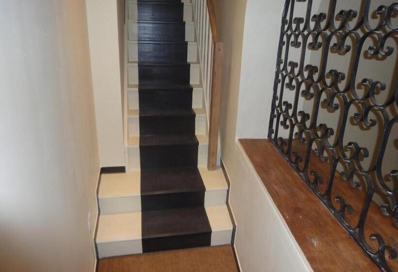 Bed and Breakfast La Villa Du 15   Chambres Indépendantes & Autonomes Du Restaurant La Maison   Clim Et Piscine Chauff