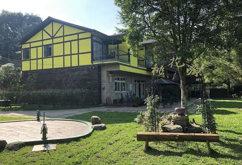 Sitou Peach Villa B&b