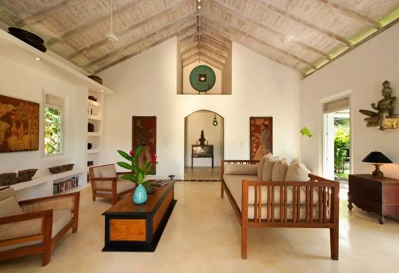 Duwa Villas