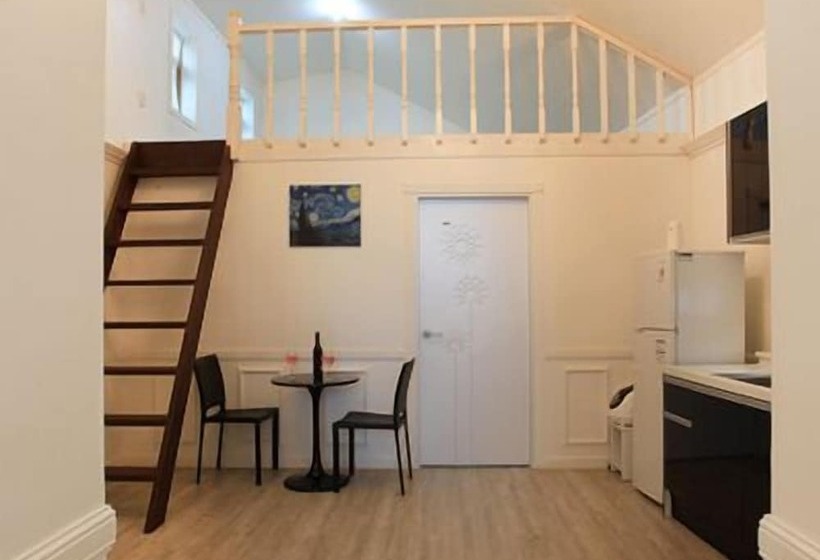 Healing View Pension