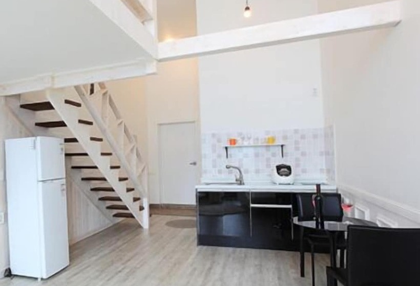 Healing View Pension