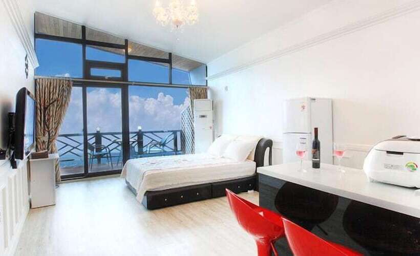 Healing View Pension