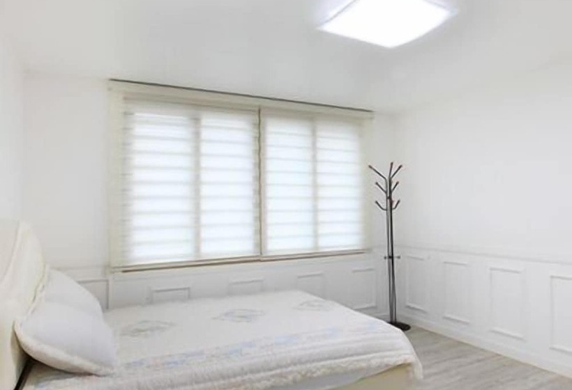 Healing View Pension